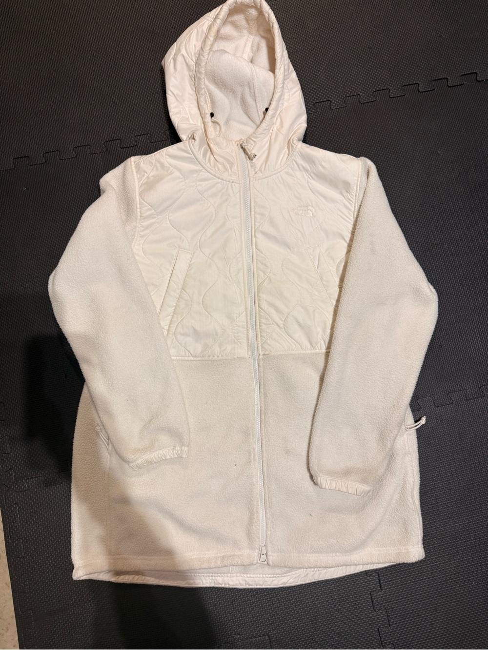 The North Face Women's Cream Sherpa Teddy Jacket -L